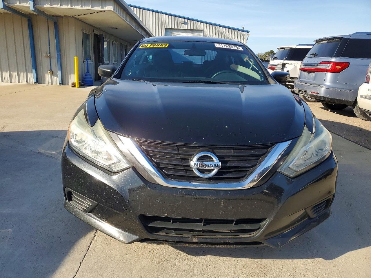 2016 NISSAN ALTIMA