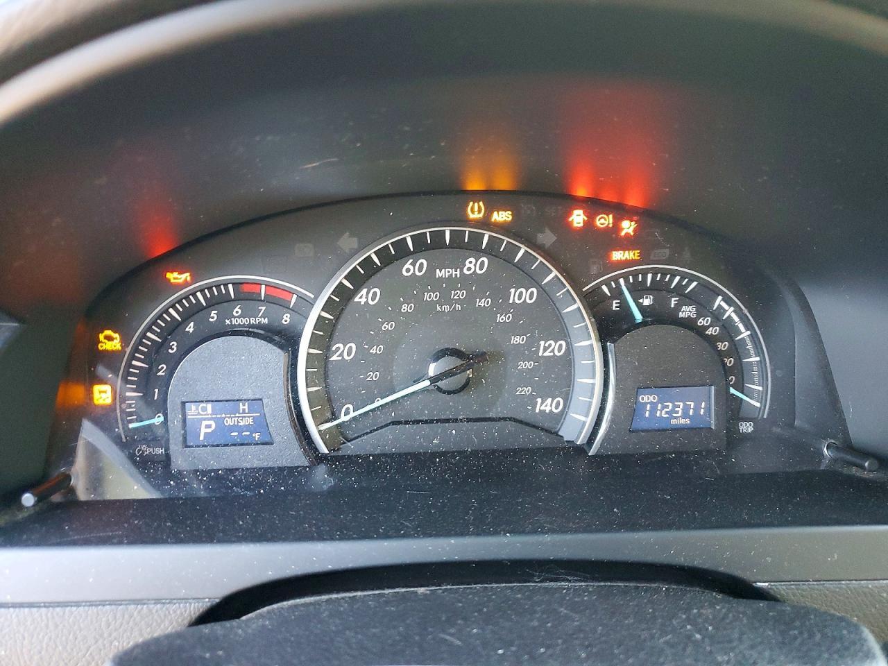 2015 TOYOTA CAMRY