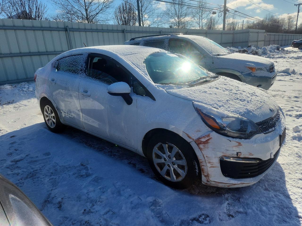 2016 KIA RIO
