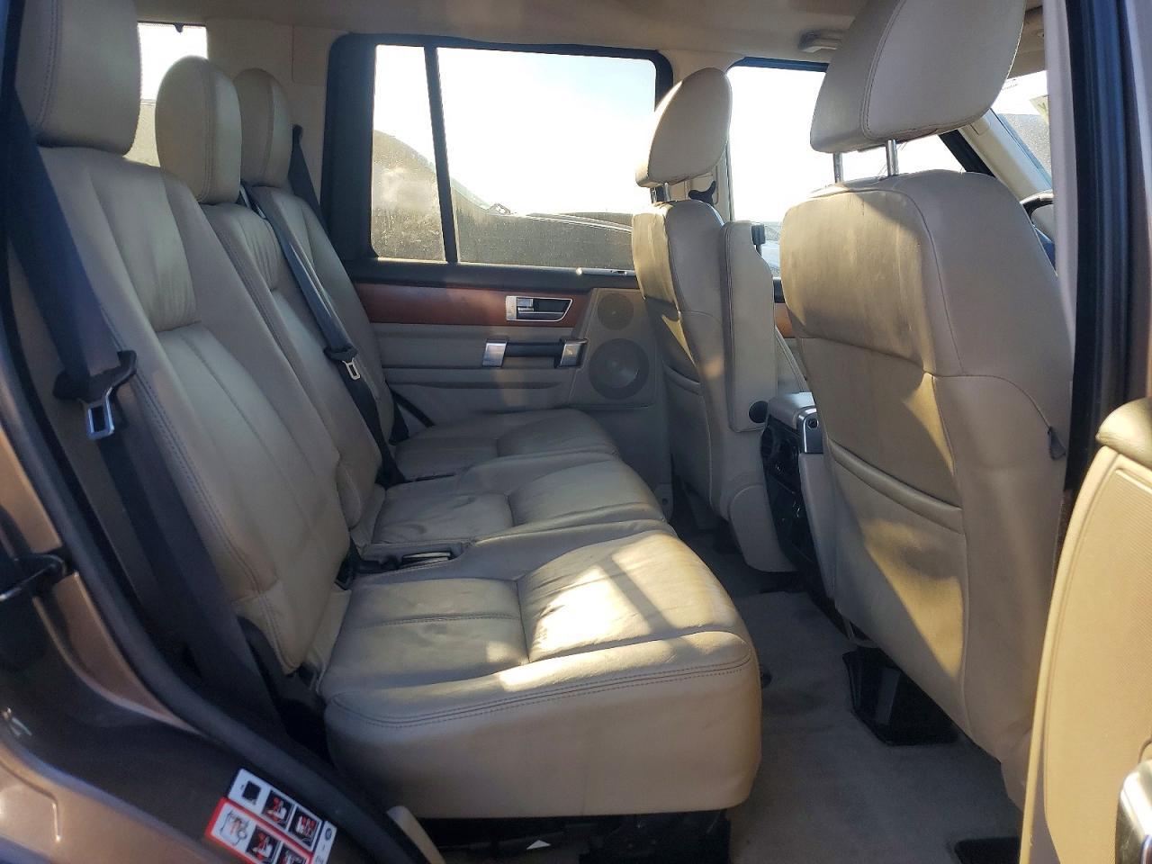 2011 LAND ROVER LR4