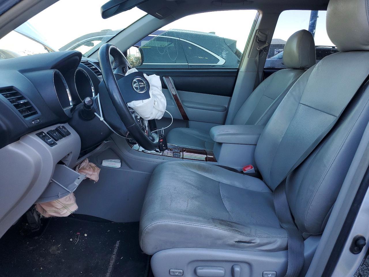 2012 TOYOTA Highlander Hybrid