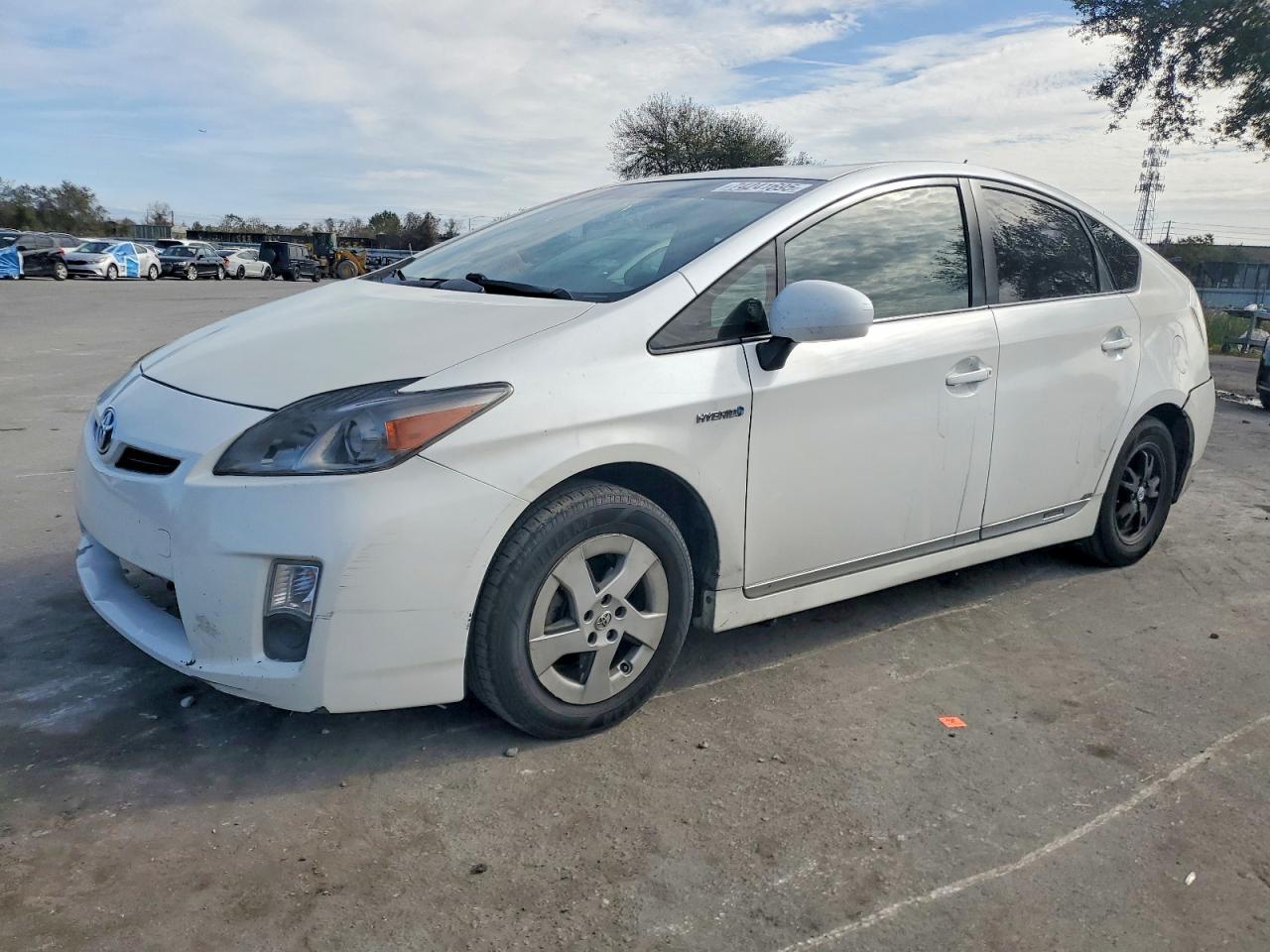 2011 TOYOTA PRIUS