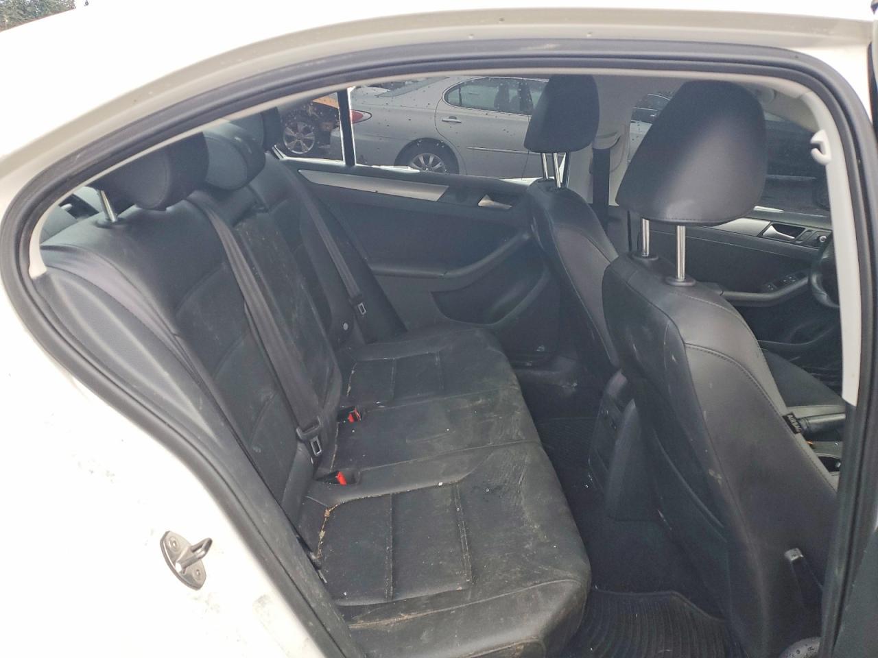 2013 VOLKSWAGEN JETTA