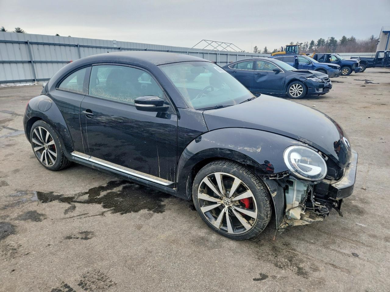 2012 VOLKSWAGEN Beetle