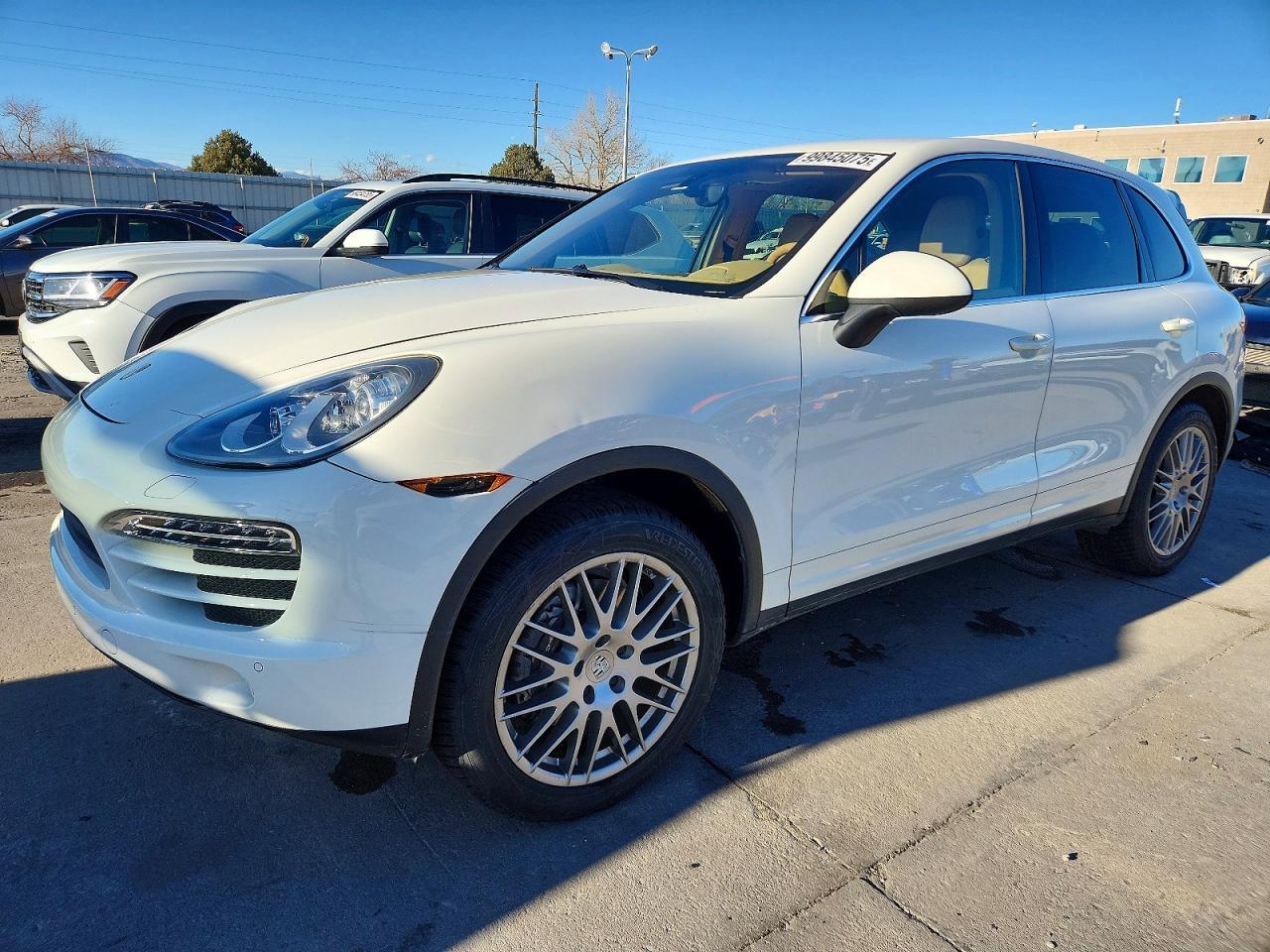 2012 PORSCHE CAYENNE