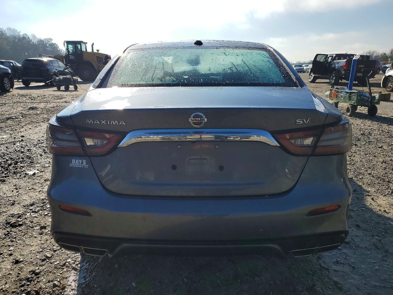 2022 NISSAN Maxima