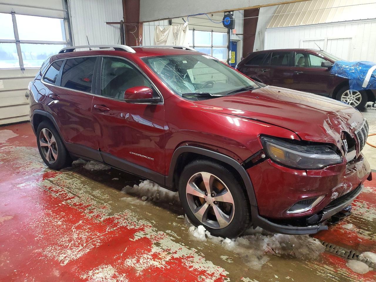 2019 JEEP CHEROKEE
