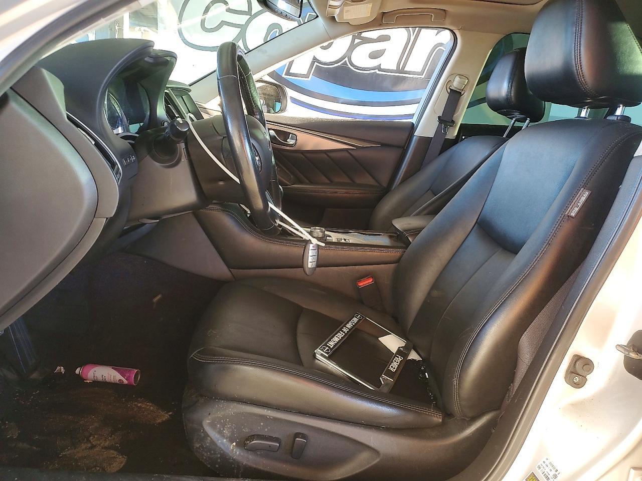 2016 INFINITI Q50