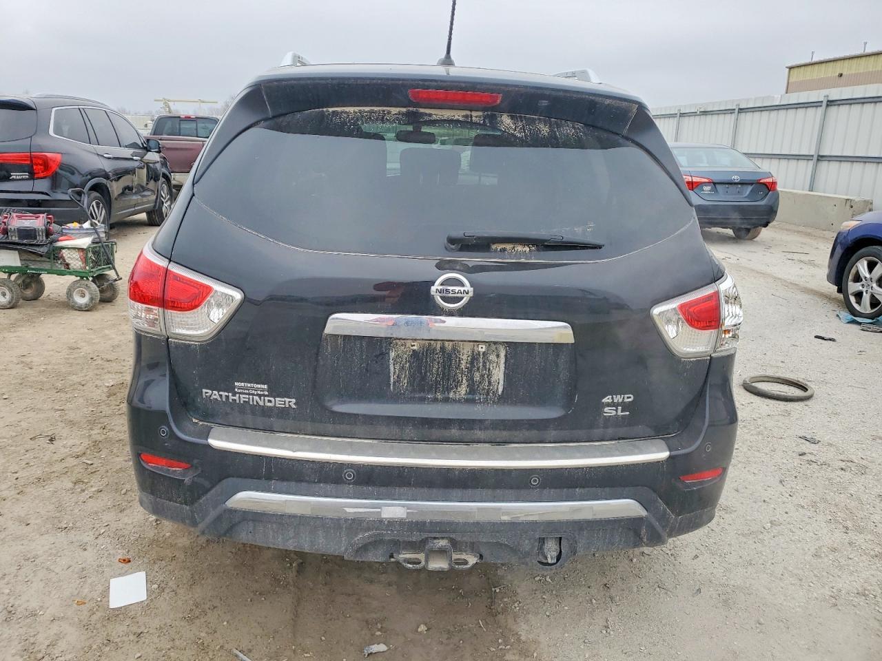 2014 NISSAN PATHFINDER