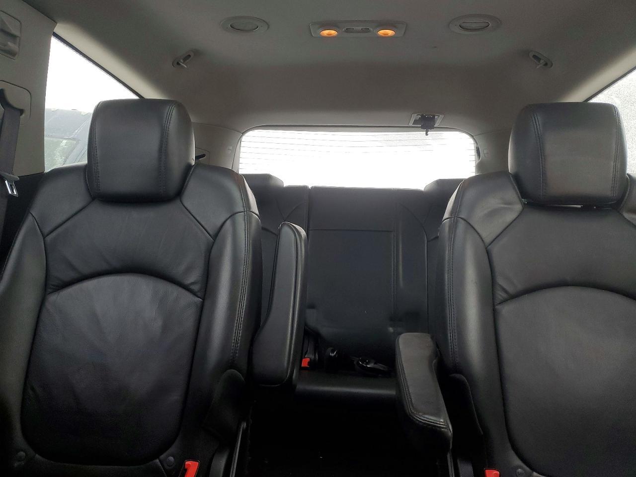 2010 CHEVROLET TRAVERSE