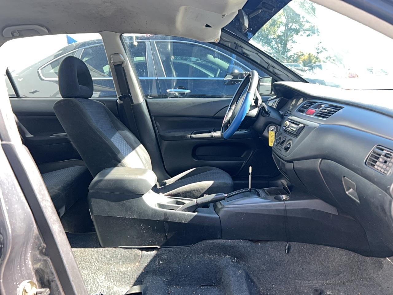 2002 MITSUBISHI LANCER
