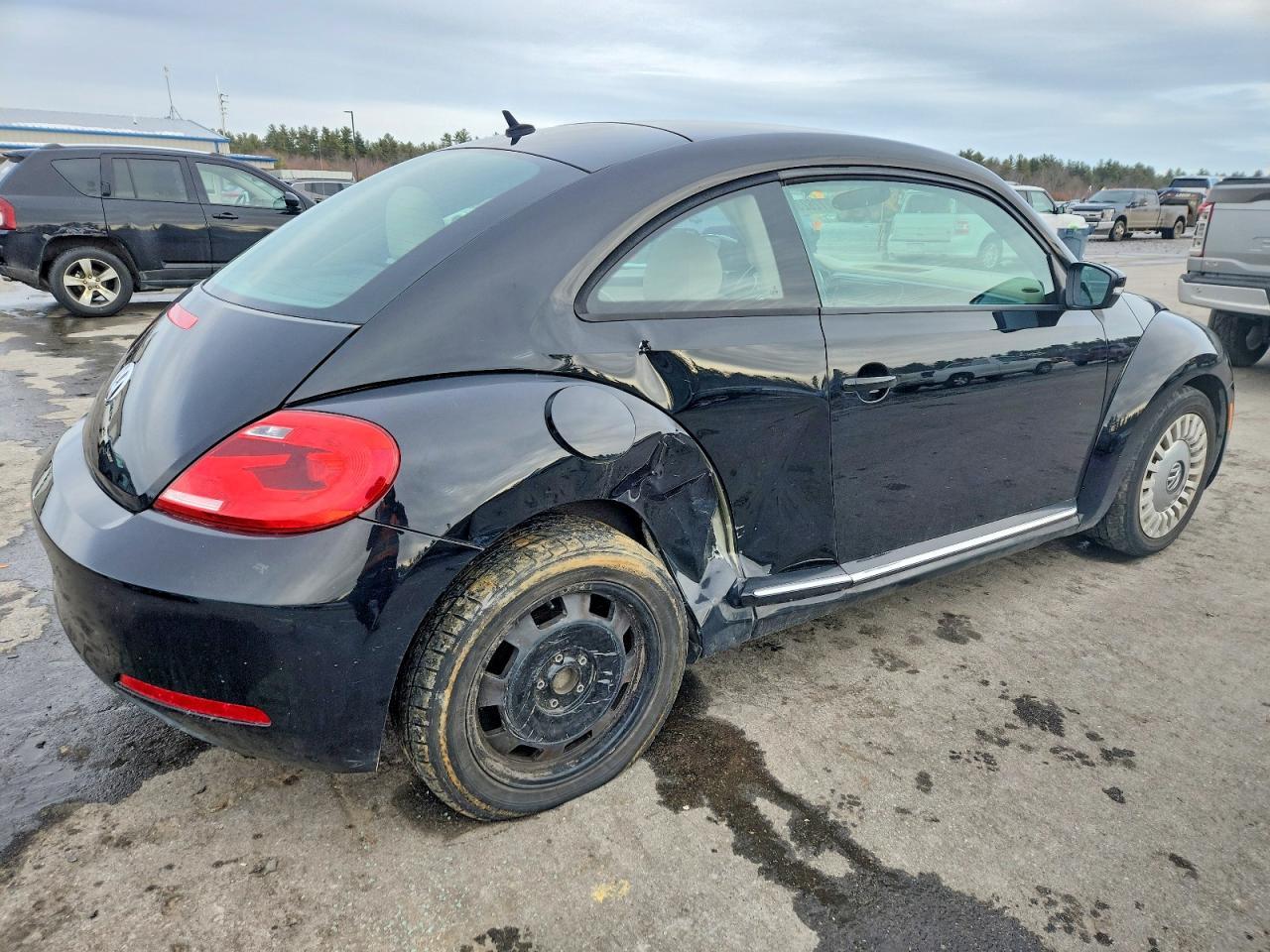 2013 VOLKSWAGEN Beetle