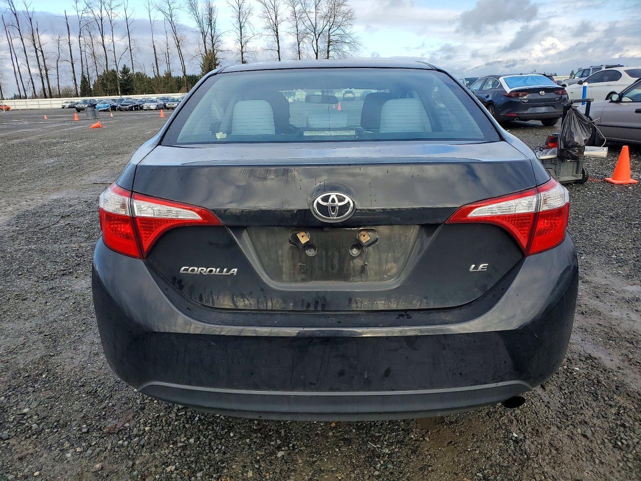2016 TOYOTA COROLLA