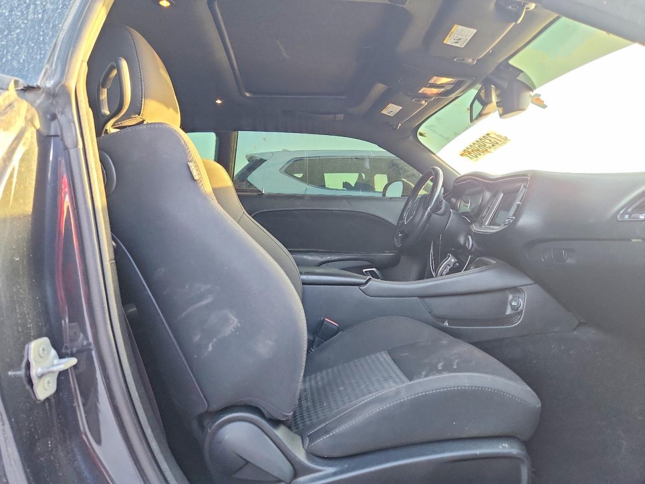 2019 DODGE Challenger