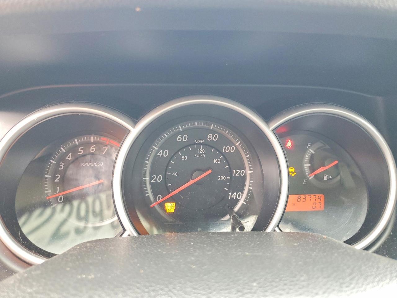 2012 NISSAN VERSA