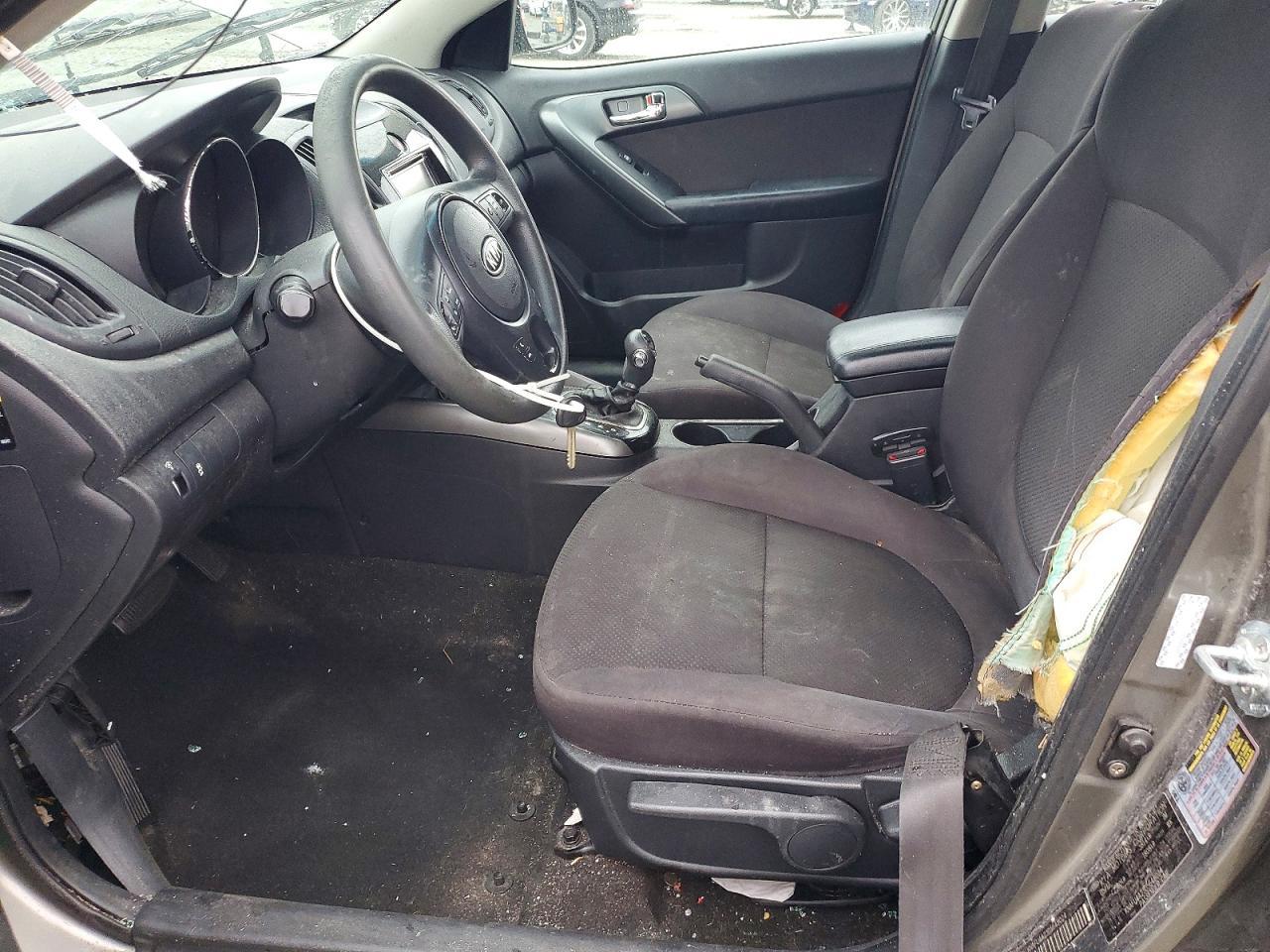 2013 KIA FORTE