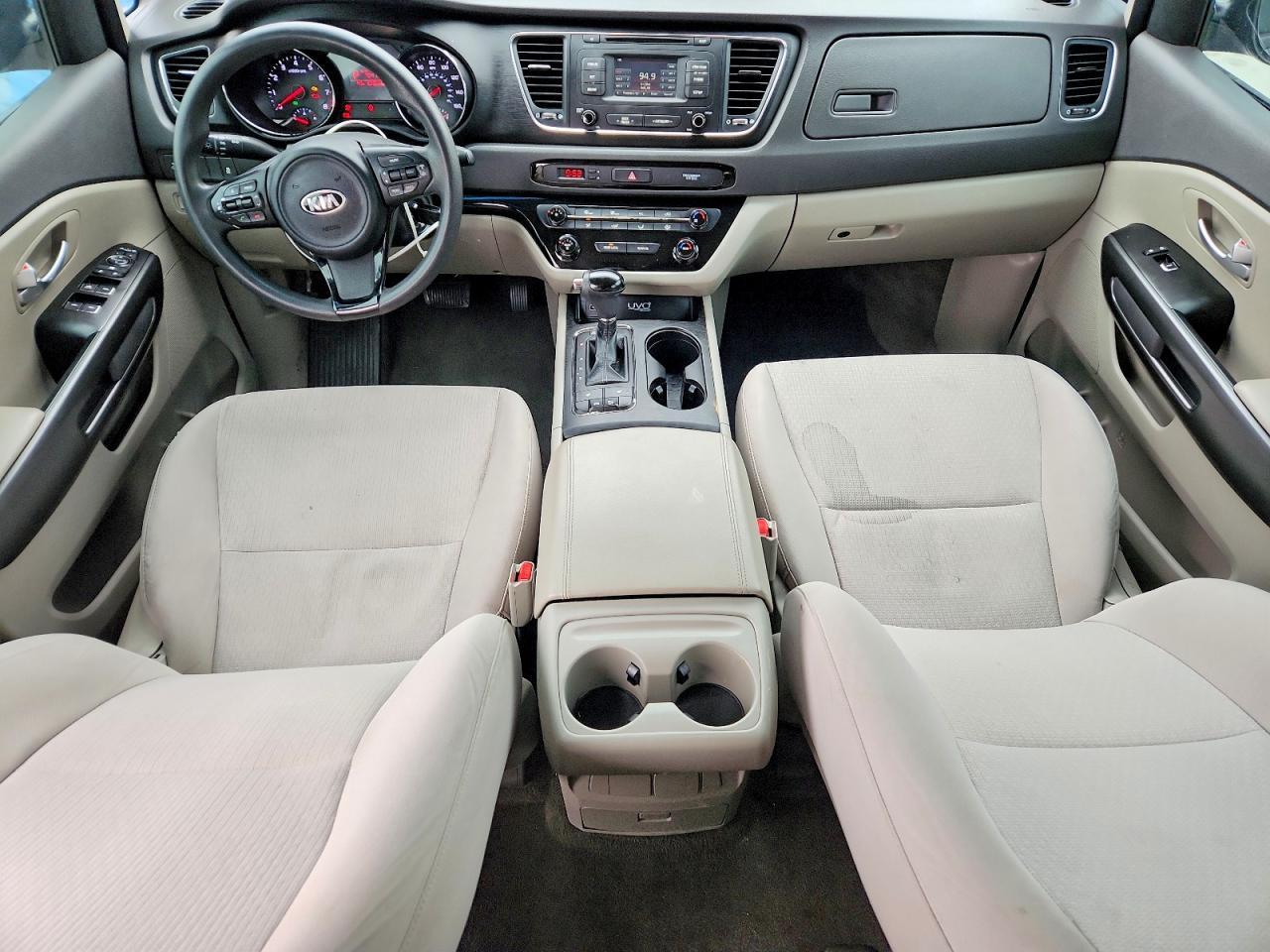 2016 KIA SEDONA