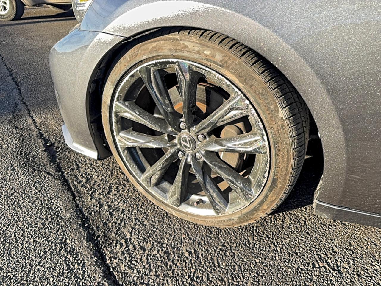 2016 LEXUS IS 300