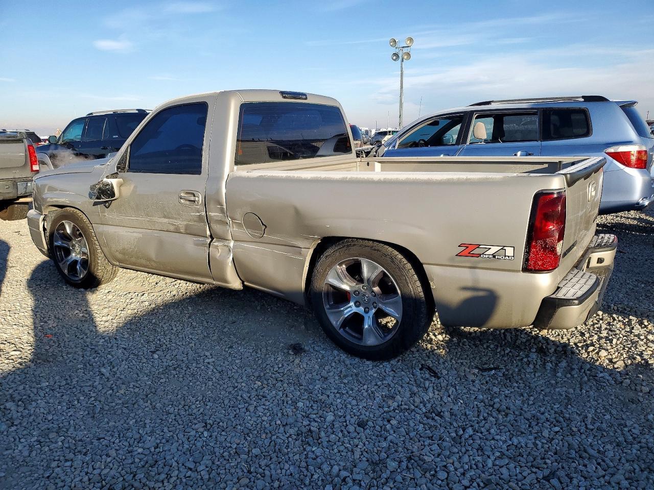 2004 CHEVROLET Silverado