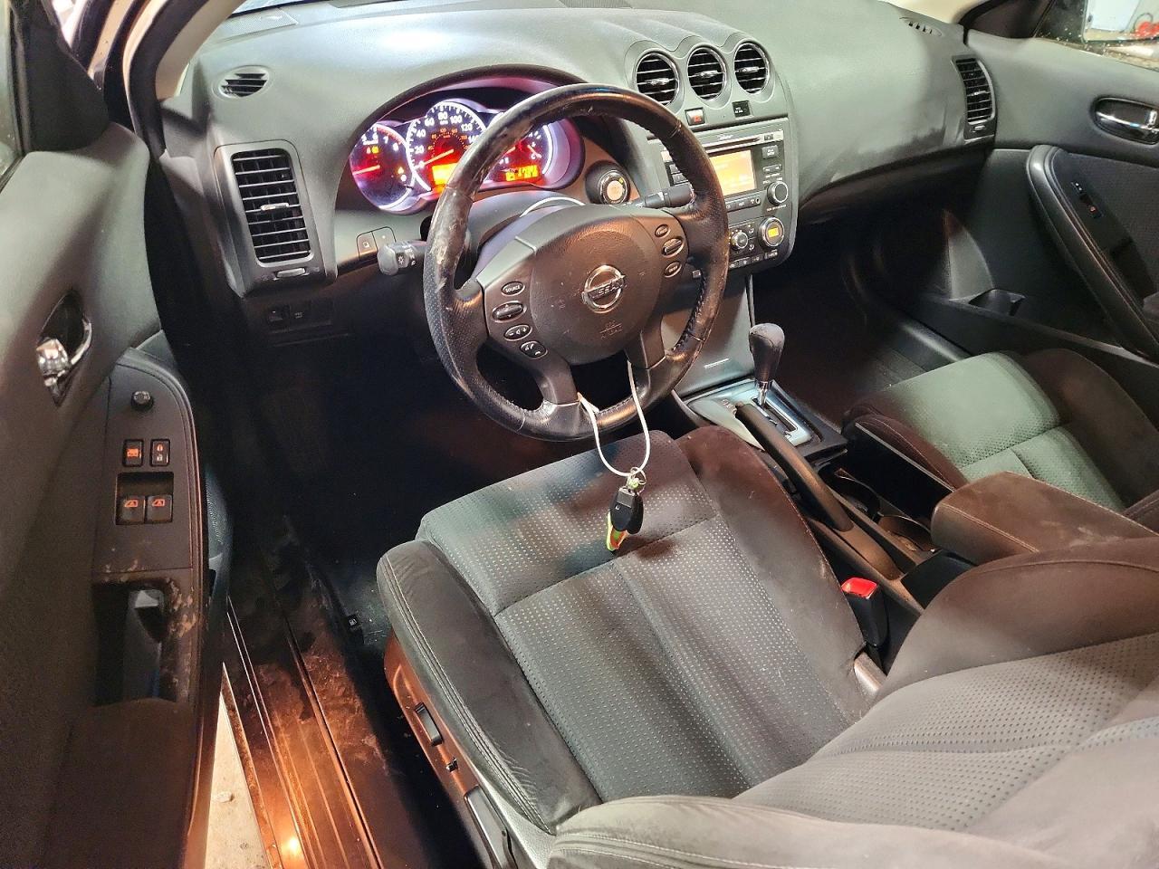 2010 NISSAN ALTIMA