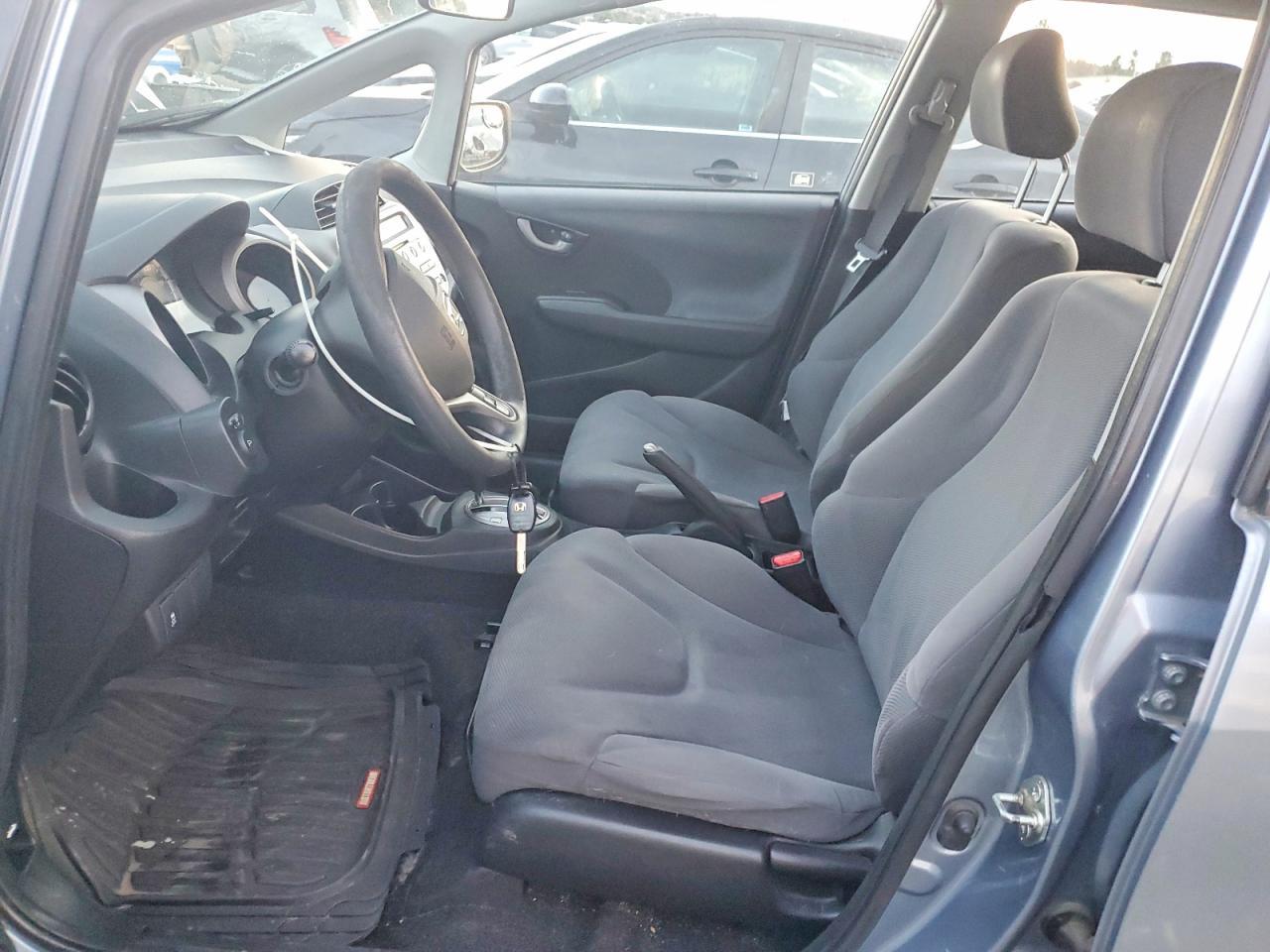 2011 HONDA FIT