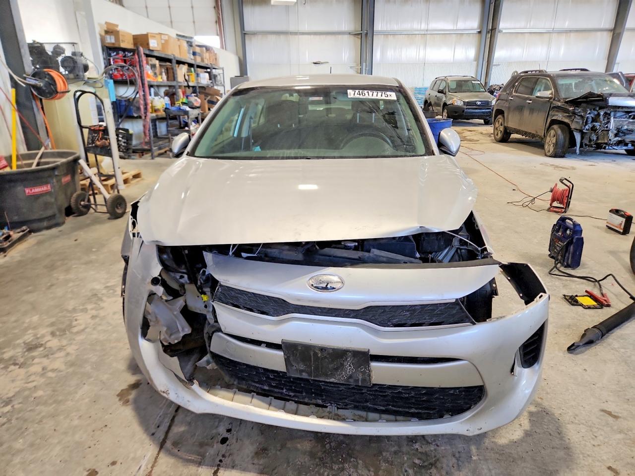 2018 KIA RIO