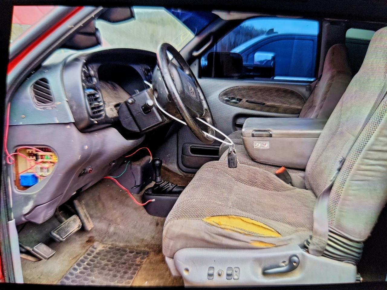 2001 DODGE Ram 2500