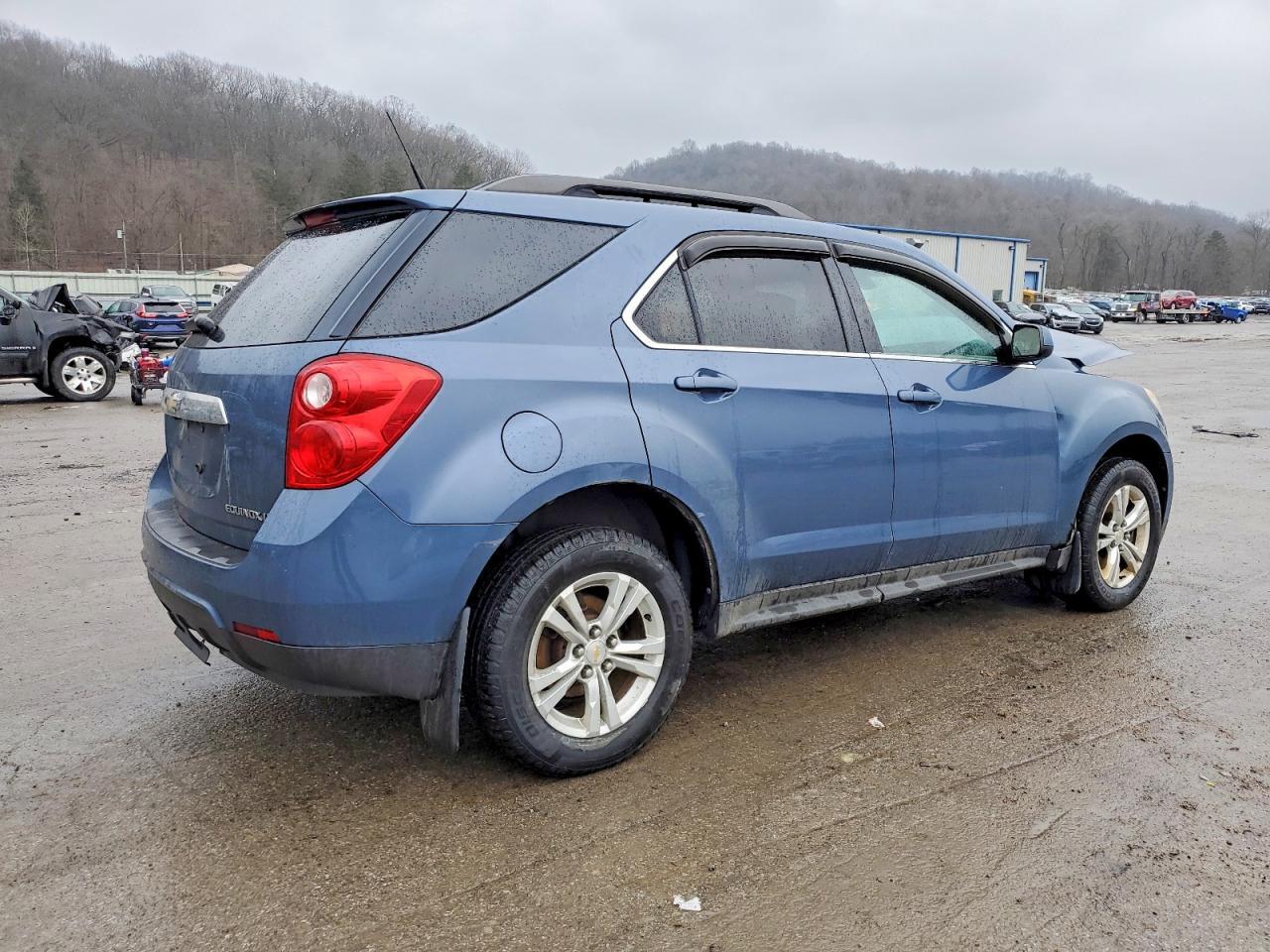 2011 CHEVROLET EQUINOX