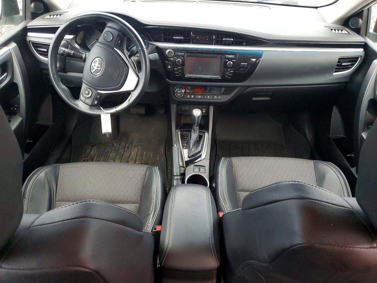 2016 TOYOTA COROLLA