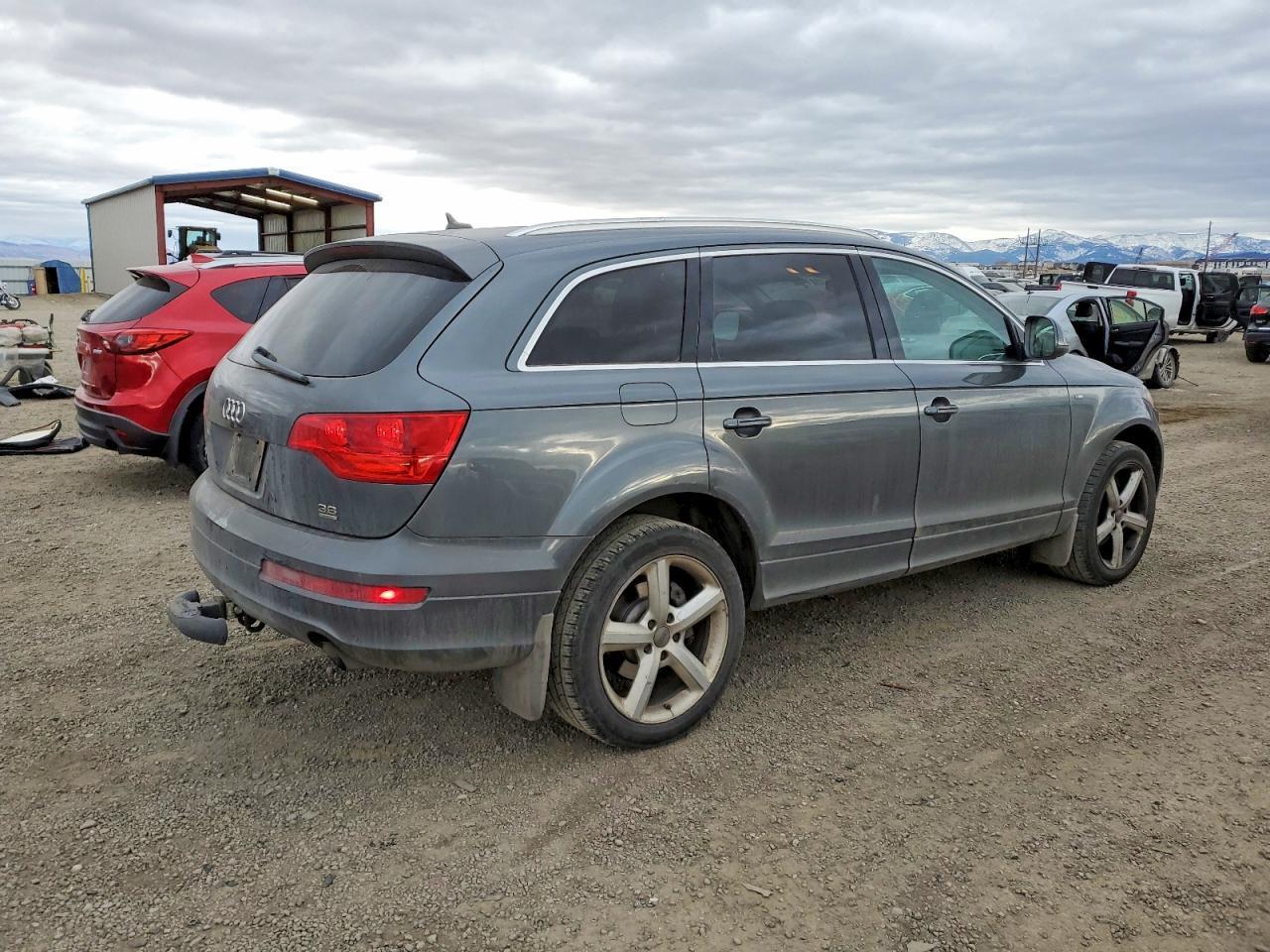 2009 AUDI Q7