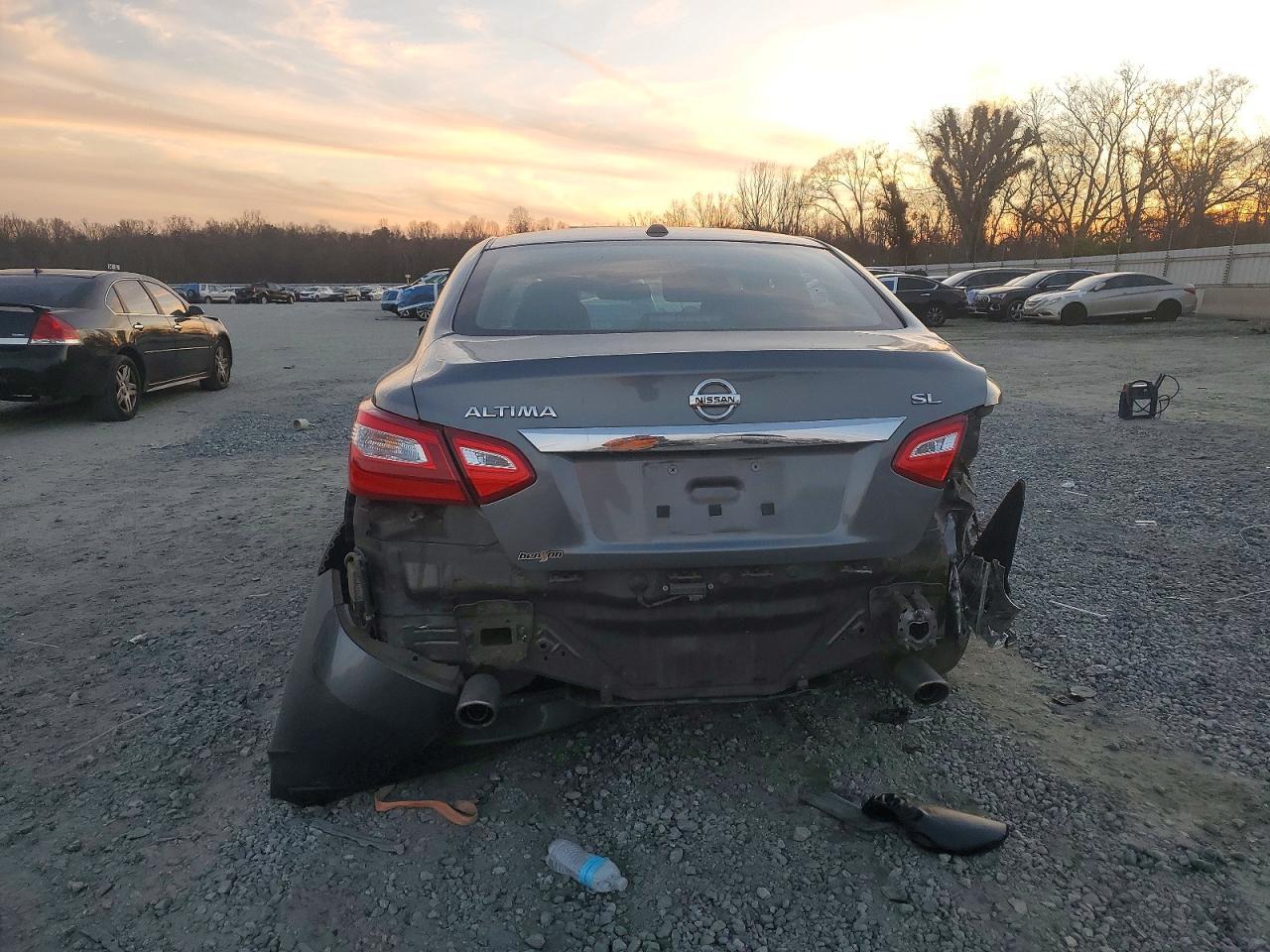 2016 NISSAN ALTIMA