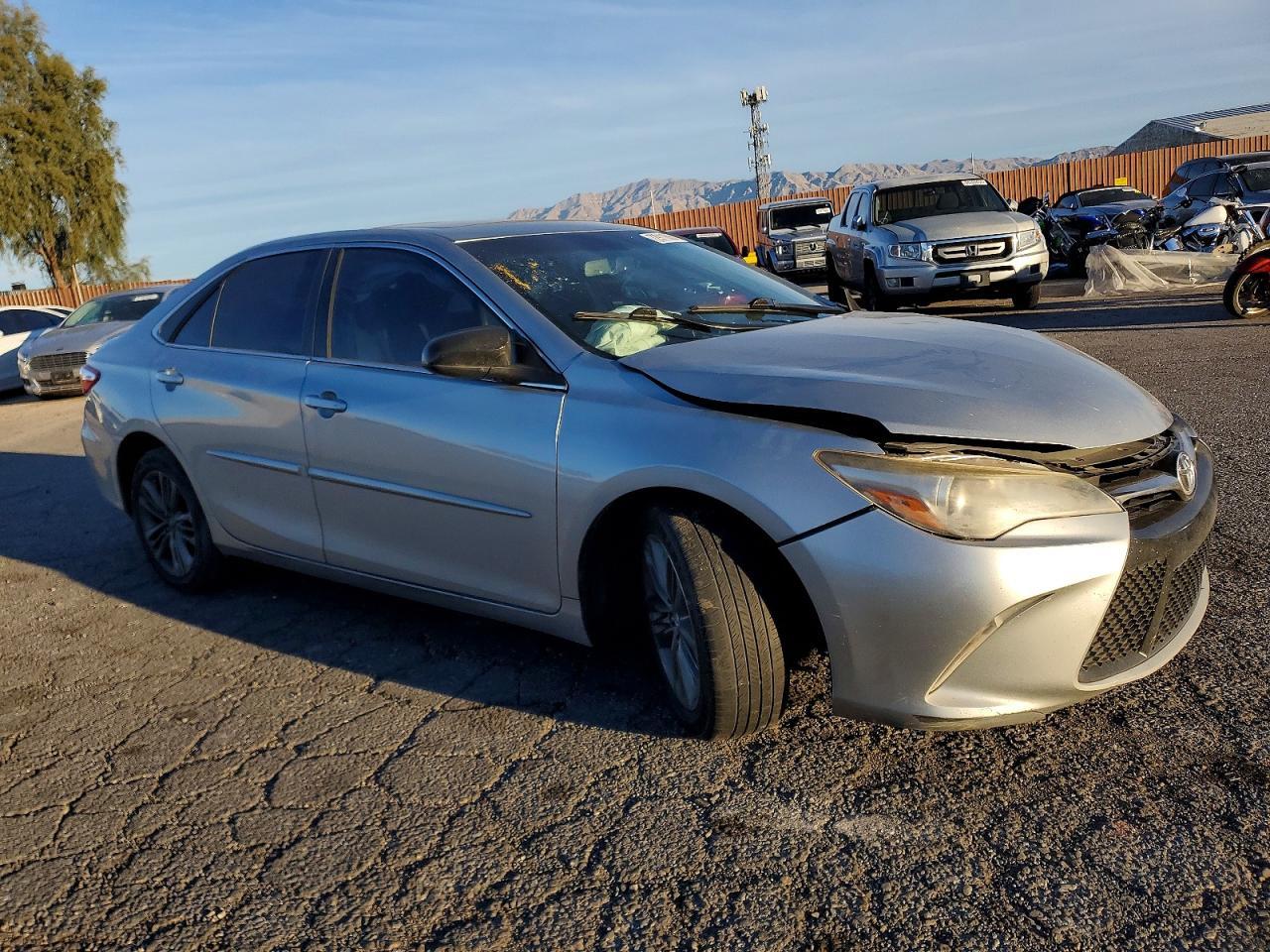 2017 TOYOTA CAMRY