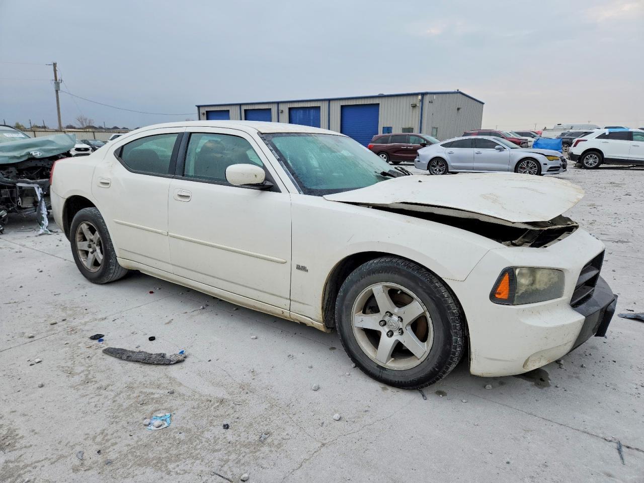 2010 DODGE CHARGER