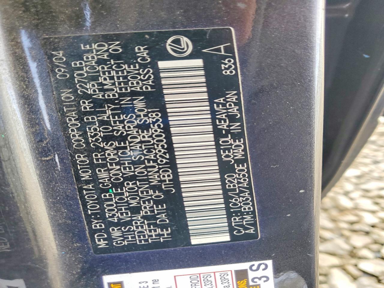 2005 LEXUS IS 300