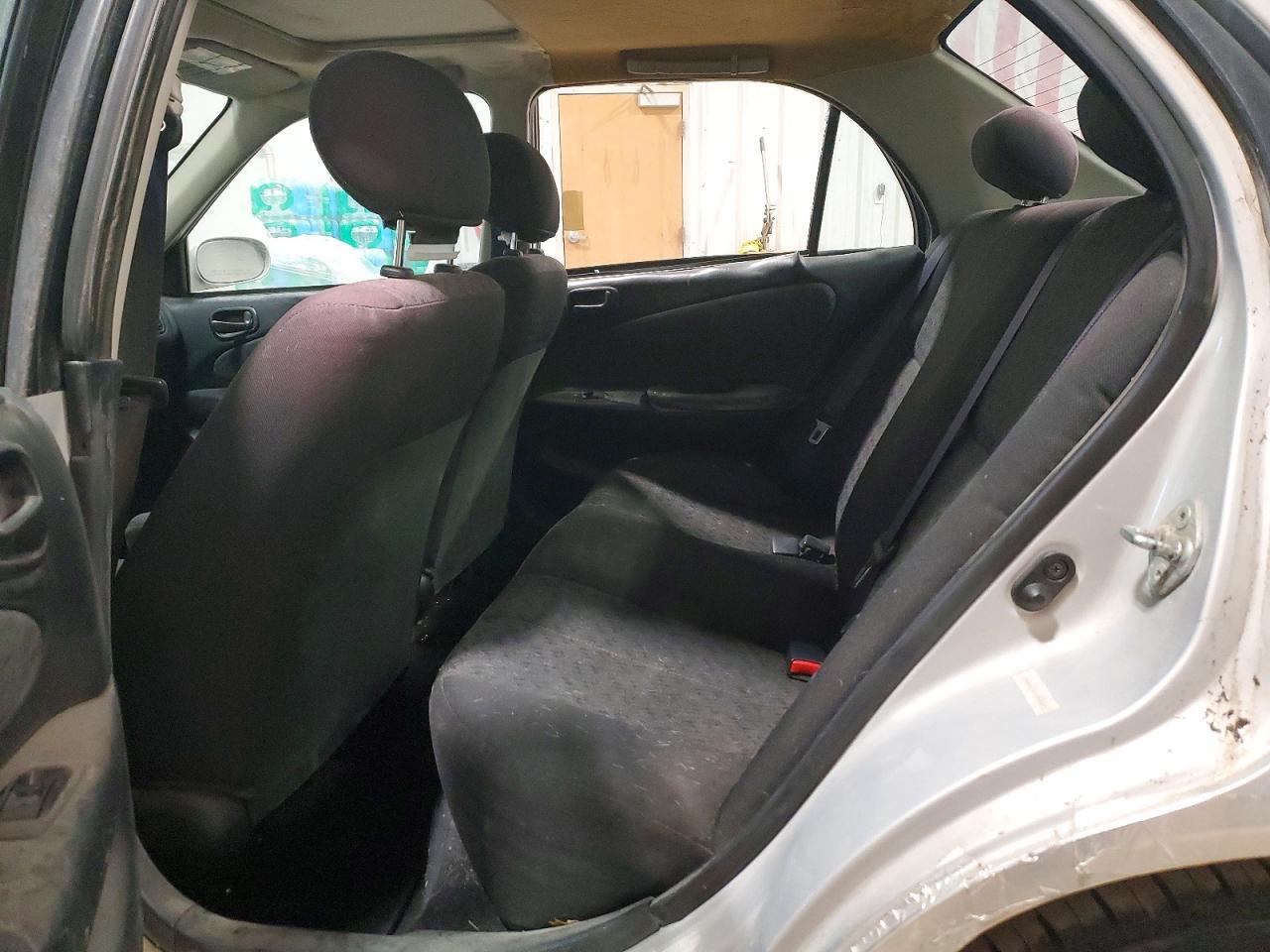 2001 TOYOTA COROLLA