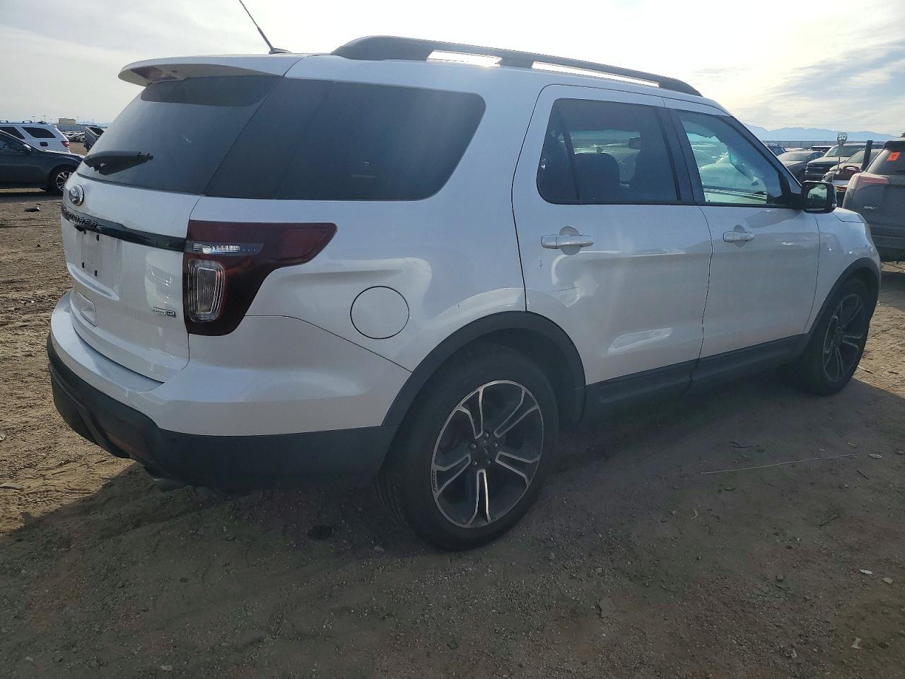 2015 FORD Explorer Sport Trac