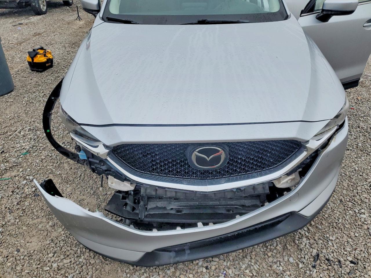 2017 MAZDA CX-5