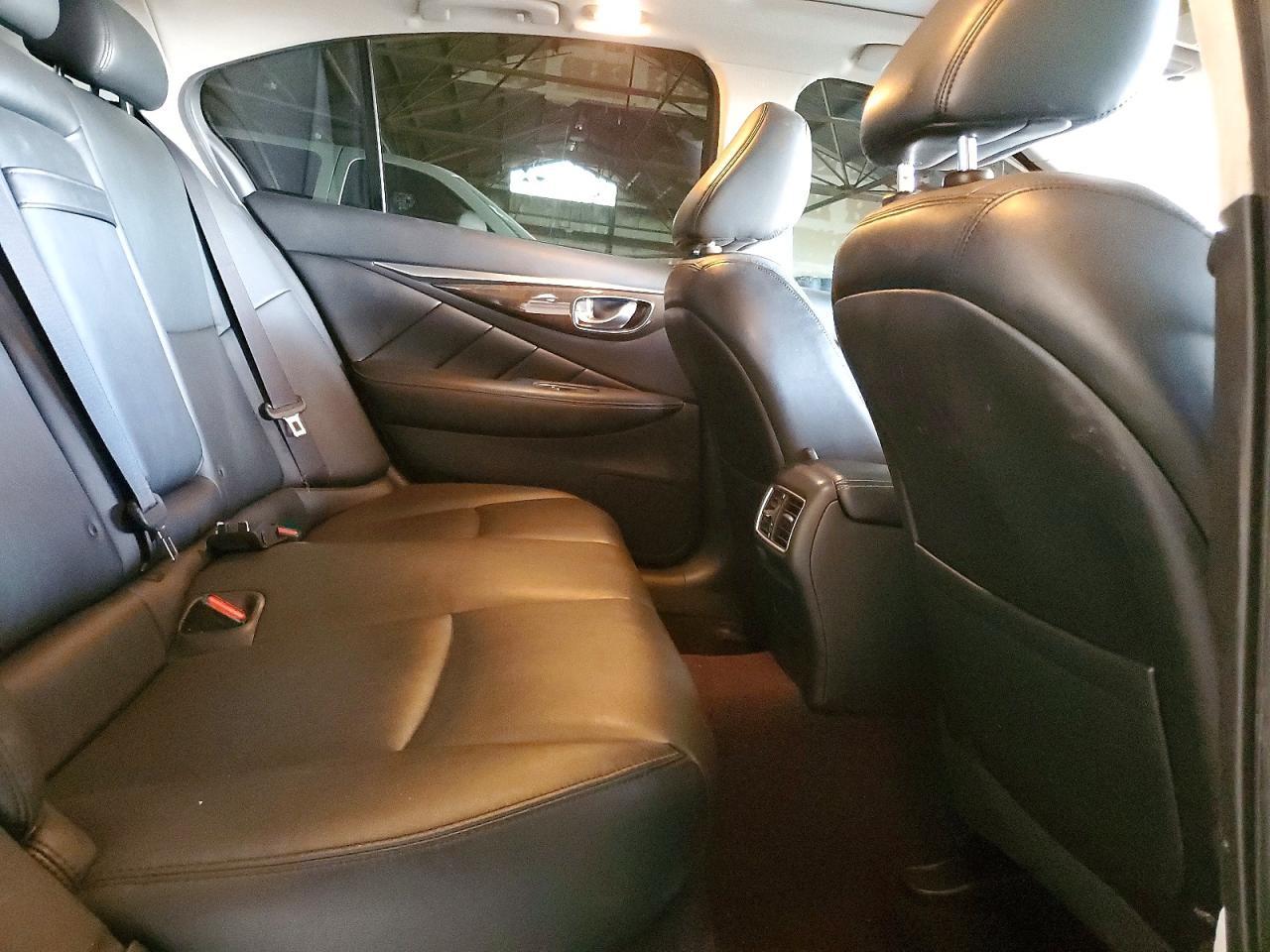 2018 INFINITI Q50