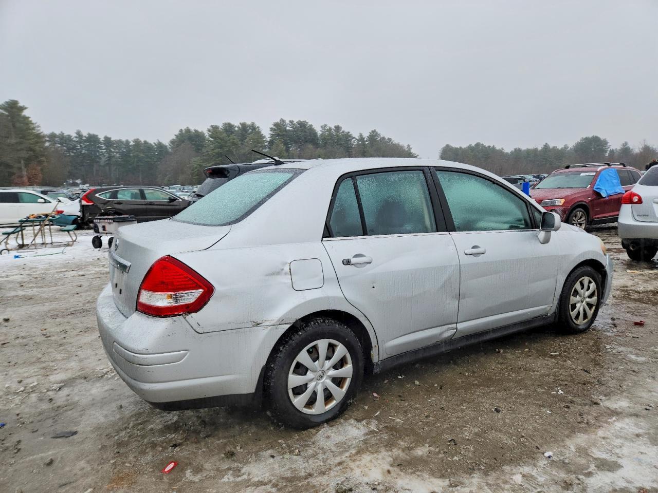 2008 NISSAN VERSA