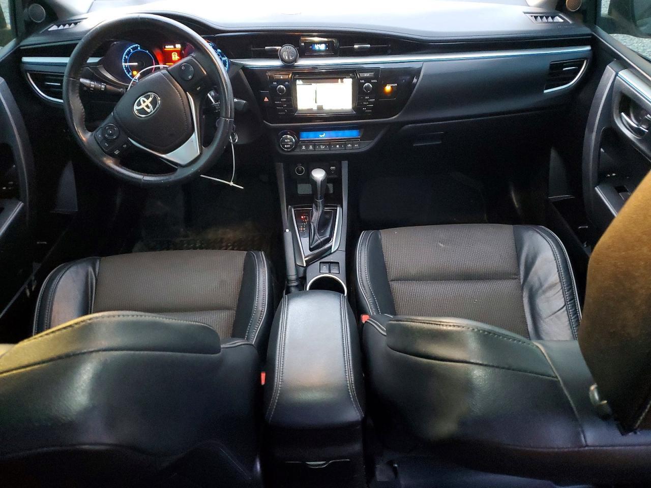 2015 TOYOTA COROLLA