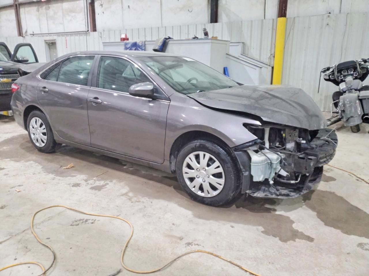 2015 TOYOTA CAMRY