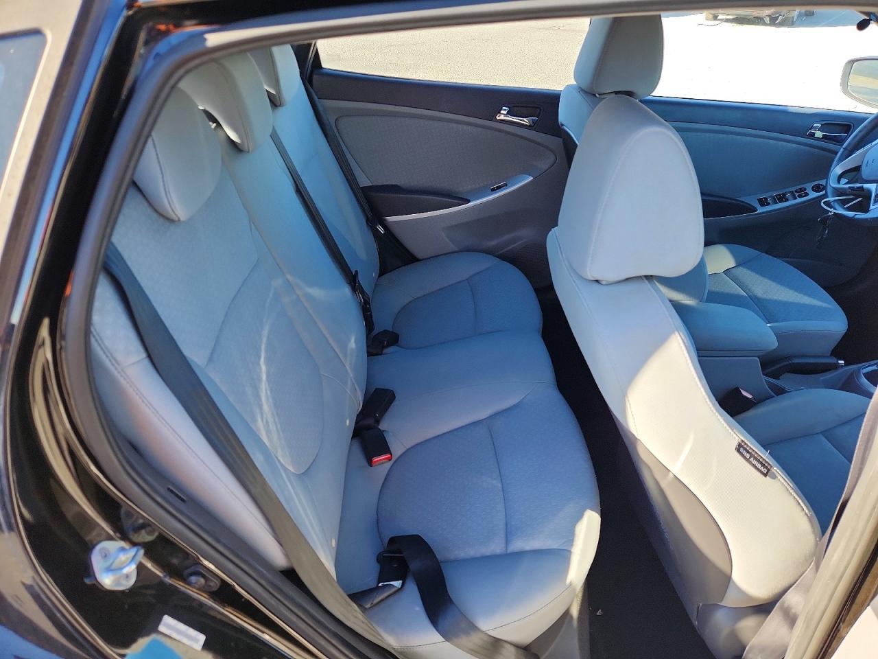2013 HYUNDAI ACCENT