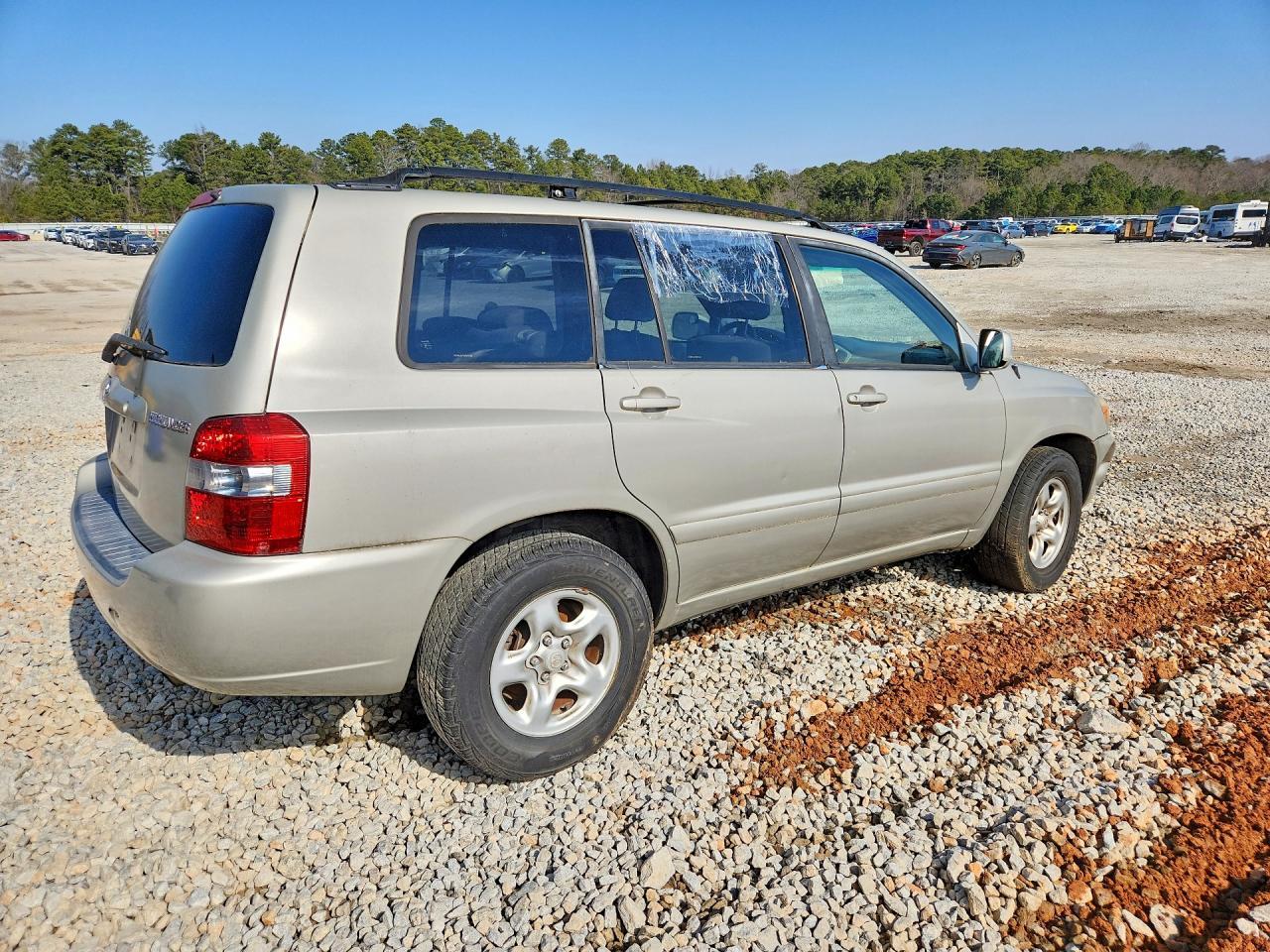 2005 TOYOTA HIGHLANDER