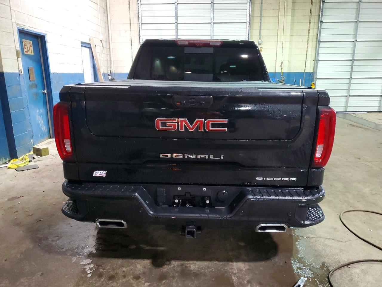 2024 GMC Sierra