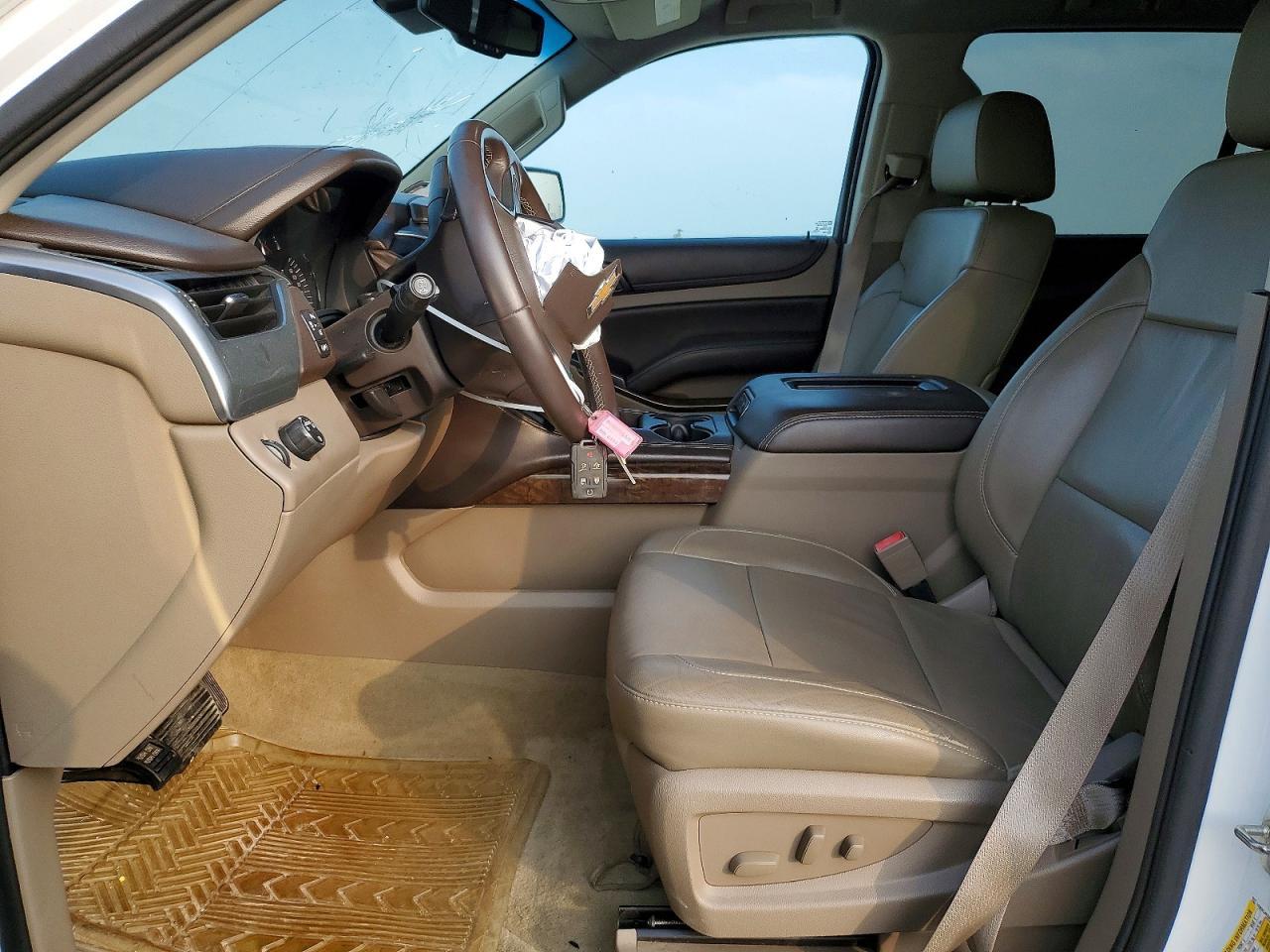 2015 CHEVROLET Suburban