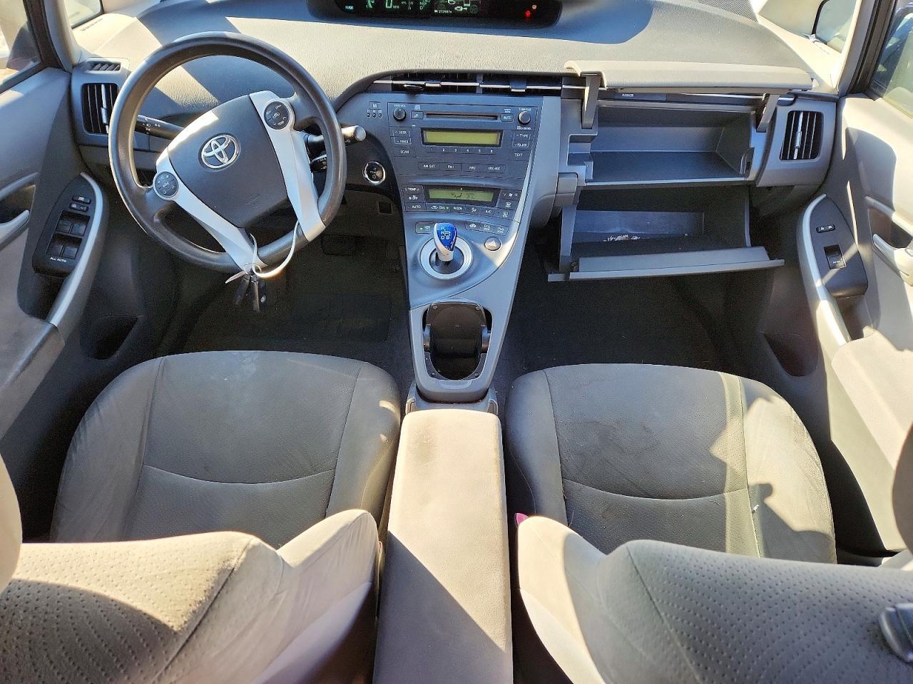 2010 TOYOTA PRIUS