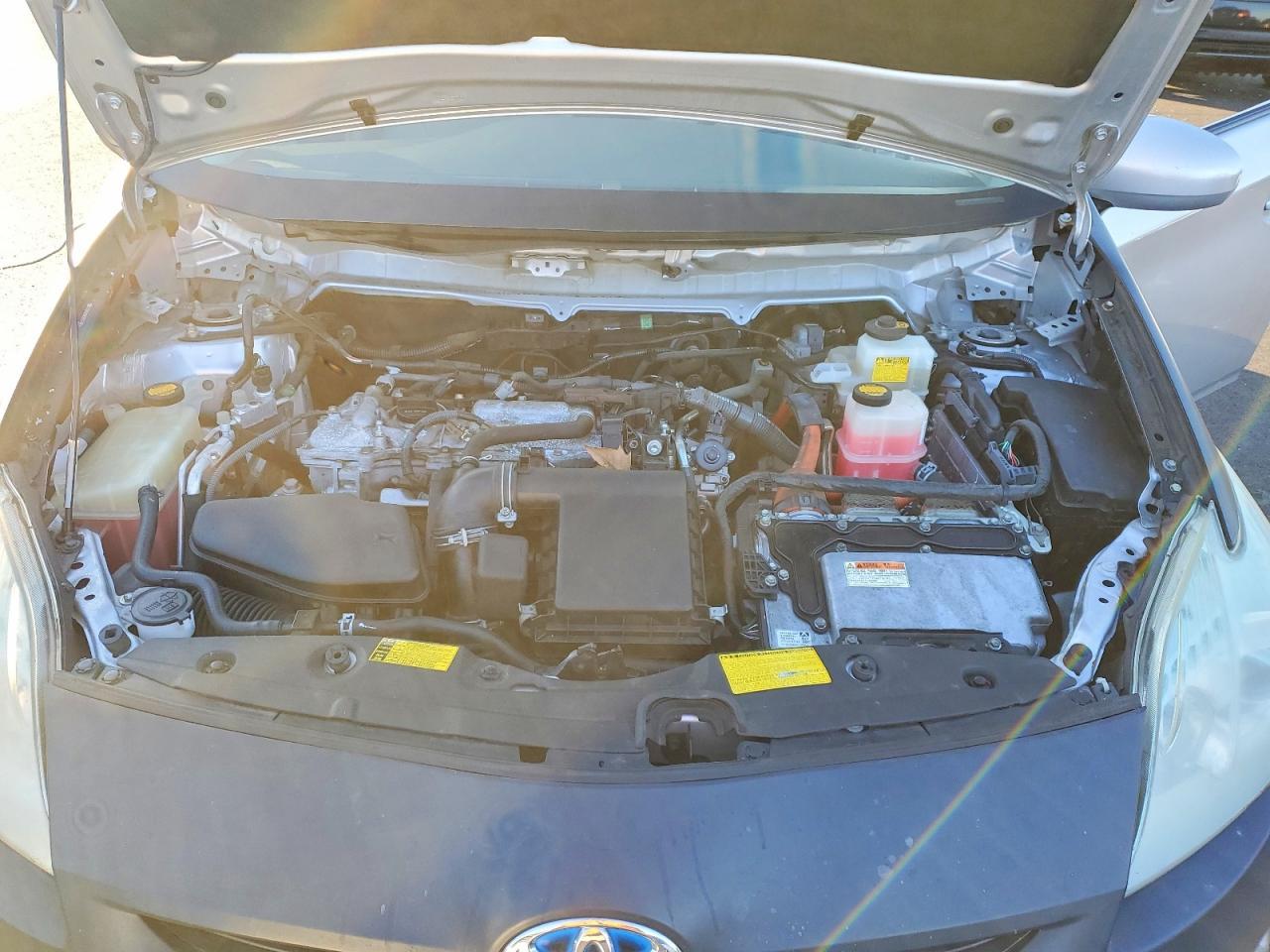 2011 TOYOTA PRIUS