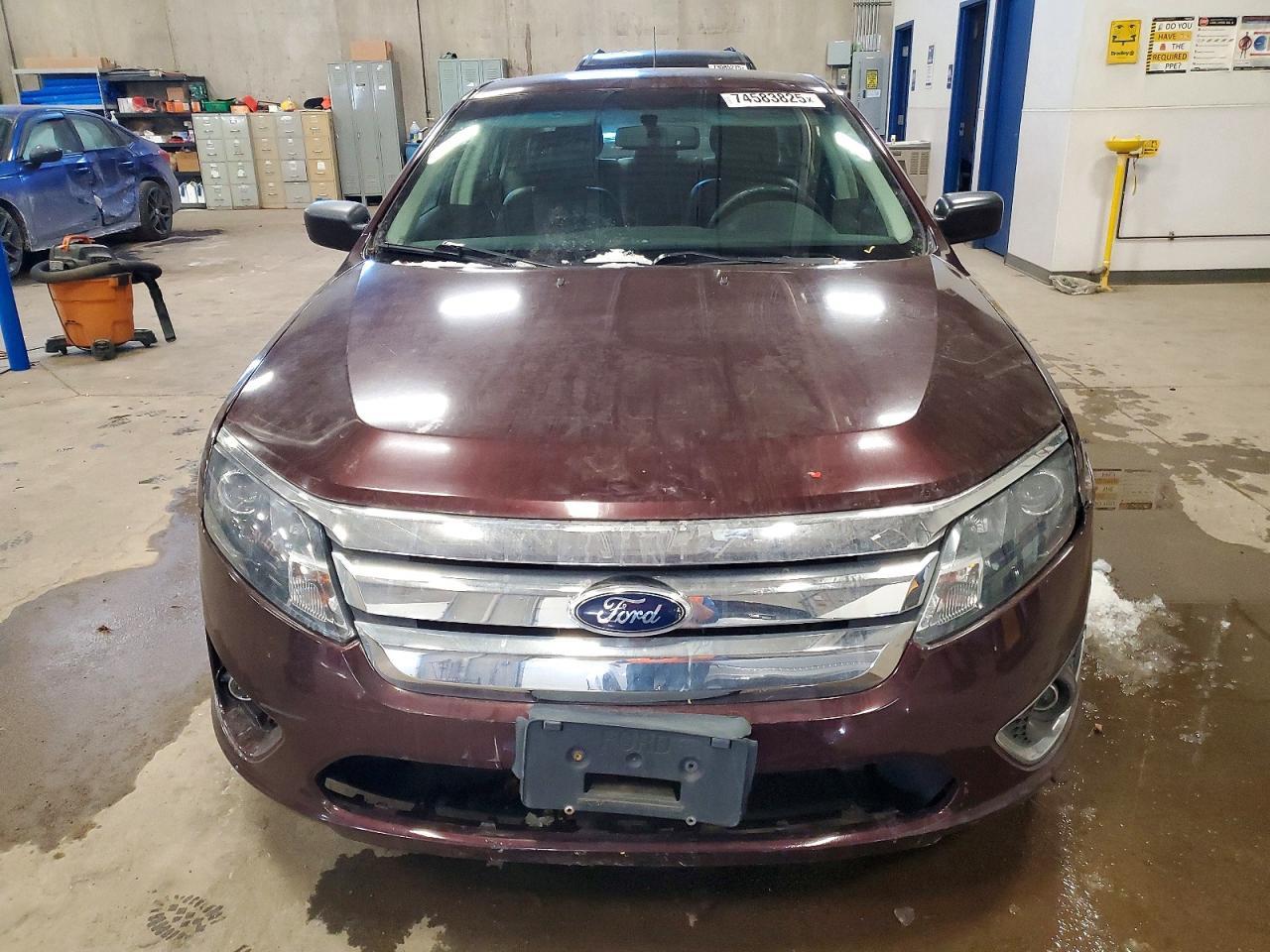 2012 FORD FUSION