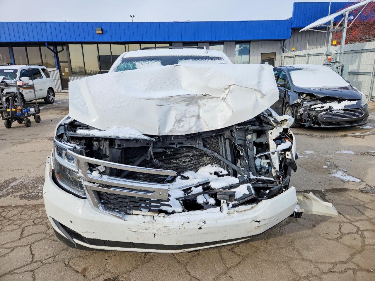 2016 CHEVROLET Suburban