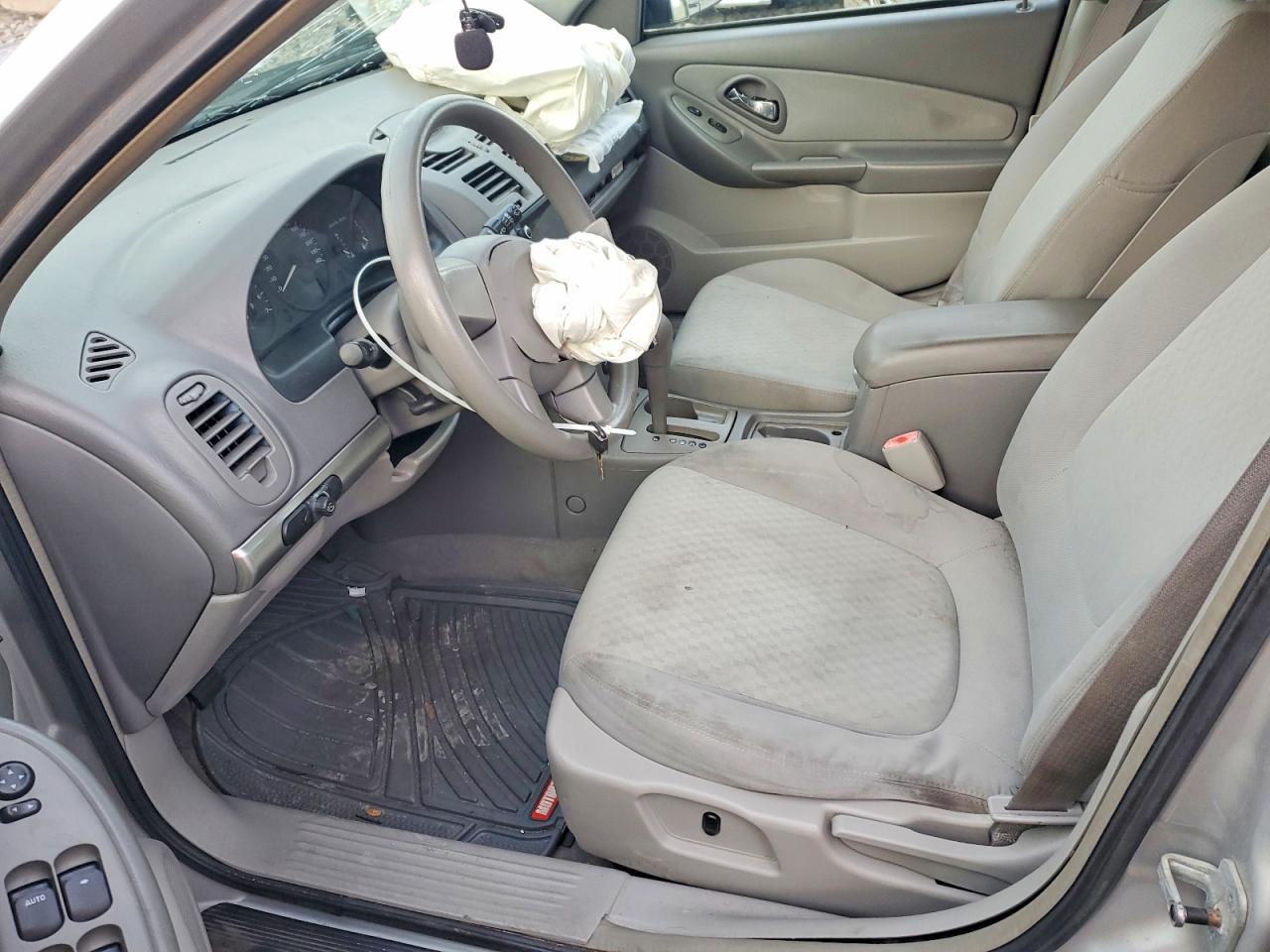 2004 CHEVROLET MALIBU